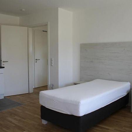 2 Zimmer Apartment Mit Bis Zu 4 Einzelbetten In Der Land Of Living 凯尔海姆 外观 照片